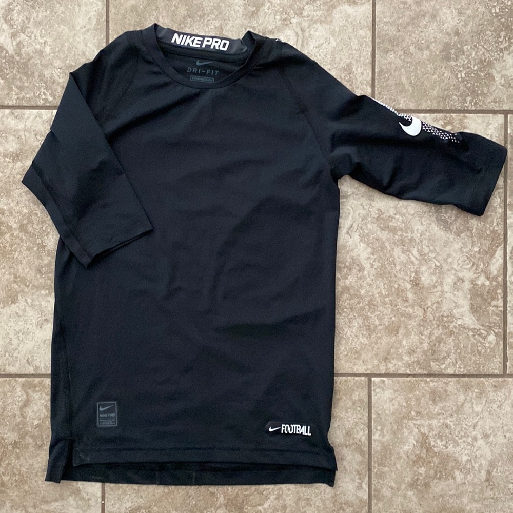 NWT Boys Nike Pro Dri-Fit compression shirt